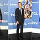 Illustration for article titled Silken Dresses and Smart Suits at the emX-Men/em Premiere